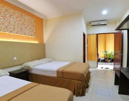 Hotel Pelangi Kupang (East Nusa Tenggara) Ngoại thất bức ảnh